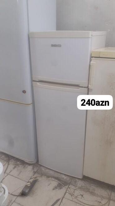 Paltaryuyan maşınlar: 2 qapılı Beko Soyuducu Satılır, rəng - Ağ