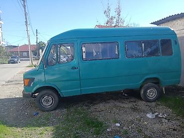 фольксваген пассат 1: Mercedes-Benz Vito: 2.5 л | 1991 г. Бус — 3