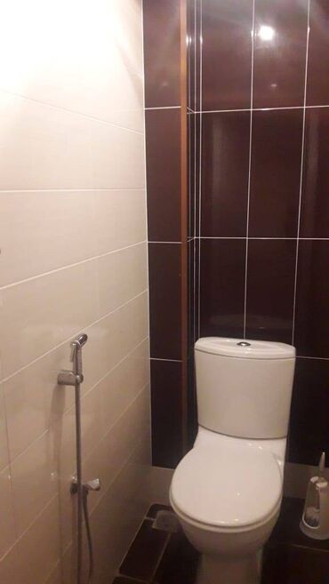 Uzunmüddətli kirayə mənzillər: Elimlər metrosunun yaxınlığında 4 mertebeli binanın 1-ci mərtəbəsində — 11