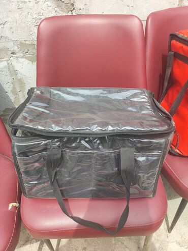термо спортивка: Термо сумка б/у в отличном состоянии 
700 сом