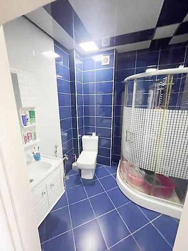 Köhnə tikili: Bakı, 4-cü mikrorayon, 4 otaqlı, Köhnə tikili, m. Memar Əcəmi, 110 kv. m — 17