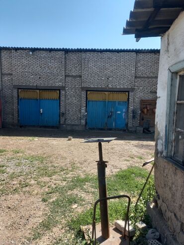 Коммерческая недвижимость: Сдаю СТО в аренду. Город Токмок. Для малярных работ. Есть