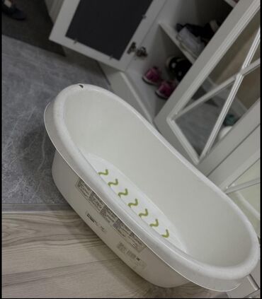 электрические машинка: Детская ванночка ikea ванна оригинал белого цвета, овальной формы