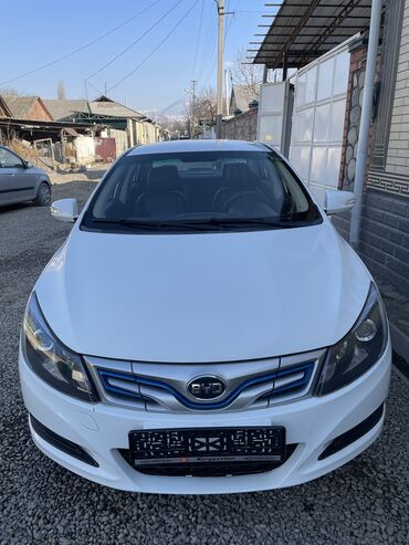 машина инфинити: BYD : 2019 г., 2 л, Автомат, Электромобиль, Седан