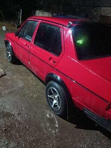 фары на опель вектра б: Volkswagen Jetta (Mk1), красный седан, 4 двери. Основные особенности