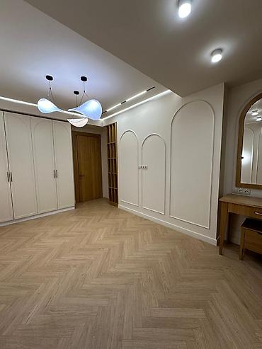 Продажа квартир: 3 комнаты, 80 м², Элитка, 3 этаж — 8