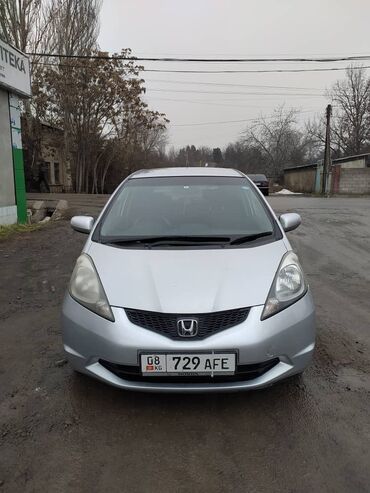 Honda: Honda Fit: 2010 г., 1.3 л, Вариатор, Бензин, Хэтчбэк