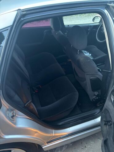 Opel: Opel Vectra: 2001 г., 1.8 л, Механика, Бензин, Хэтчбэк — 2