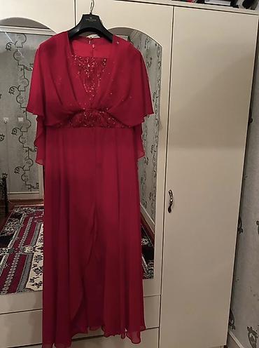 Tanınmış dərziyə Parvay Couture tikdirilib.1 dəfə qız anası toya lalafo.az -da Tanınmış dərziyə Parvay Couture tikdirilib.1 dəfə qız anası toya