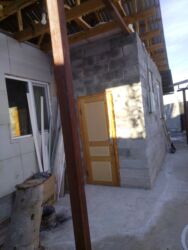 дом айни: Дом, 50 м², 2 комнаты, Собственник, Косметический ремонт