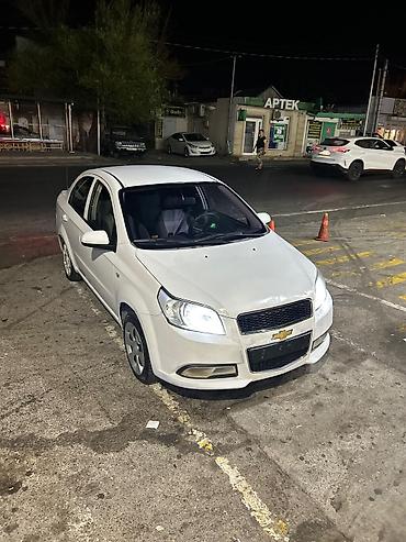 kia rio spoiler: Chevrolet Aveo: 1.5 l | Sedan — 3
