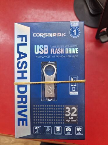 Колонки для ПК и ноутбуков: Флеш карта 32 ГБ, USB, Новый