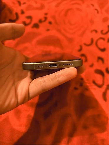 Apple iPhone: IPhone 17, 256 ГБ, Зеленый, Защитное стекло, Чехол, Кабель — 7