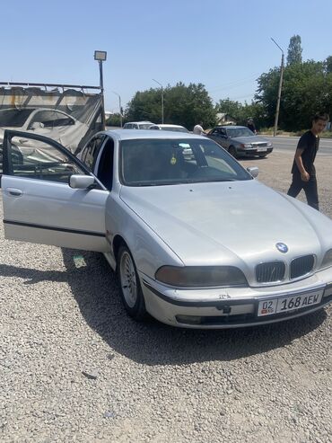 BMW: BMW 5 series: 2000 г., 2 л, Механика, Бензин, Седан