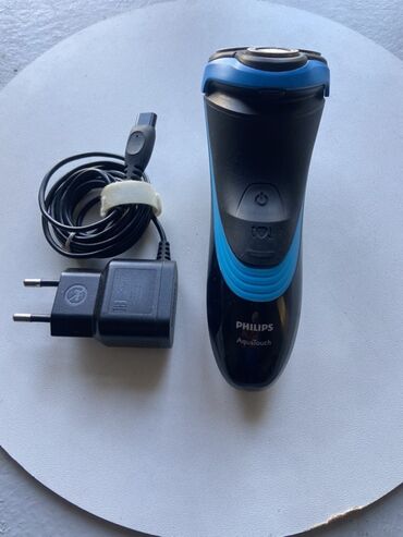 электронные бритвы: Электробритва Philips, Роторная, До 60 мин, Влажное бритье