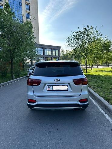 7 местка: Kia Sorento: 2018 г., 2 л, Автомат, Дизель, Кроссовер — 5