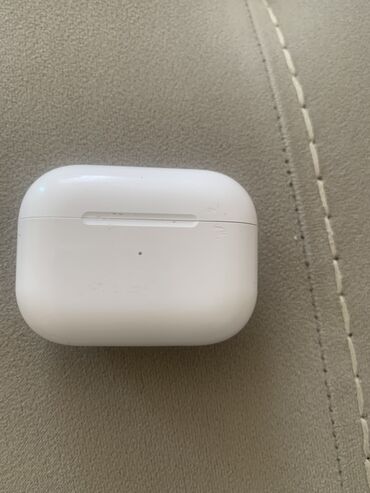 airpods pro 4 qiymeti: Gulagcıglar ipods pro