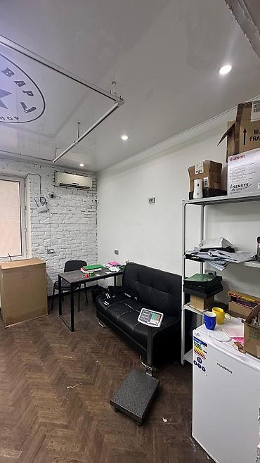 Аренда кабинетов в салонах красоты: Аренда кабинетов в салонах красоты, 20 м² — 4