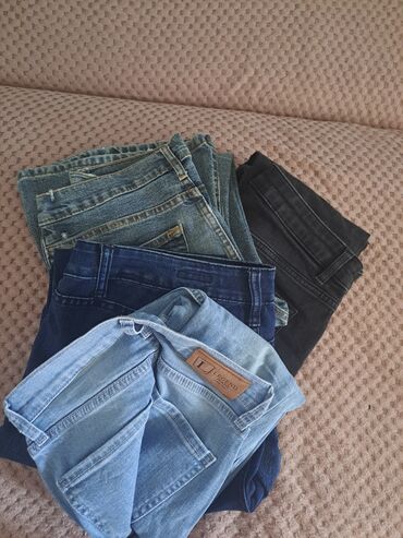 džeparice pantalone: 4 para 1000