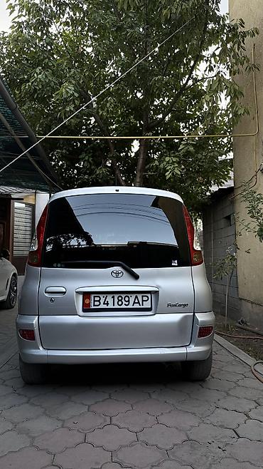смёрка машина: Toyota Funcargo: 2003 г., 1.3 л, Автомат, Бензин, Минивэн — 5