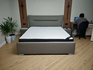 кресло кровать купить: Двуспальная кровать с мягким изголовьем + матрас - Современный