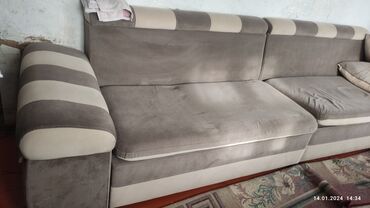 диван продается: Түсү - Саргыч боз, Колдонулган