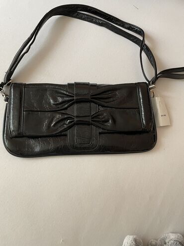 crne lakovane tasne: Elegant purse, Material: Patent leather at lalafo.rs crne lakovane tasne: Elegant purse, Material: Patent leather