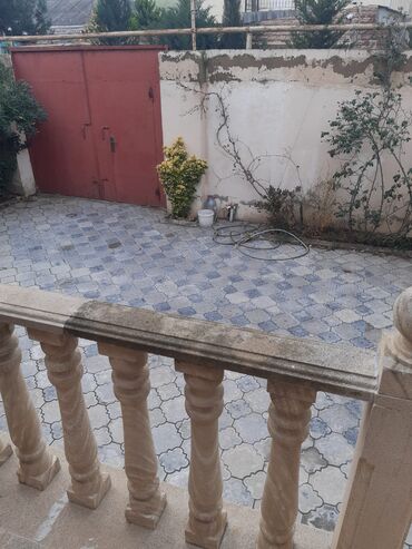 Həyət evləri və villaların satışı: Satılır: həyət evi - Plan: 1 mərtəbə, pilləkənli eyvan və giriş. - — 12