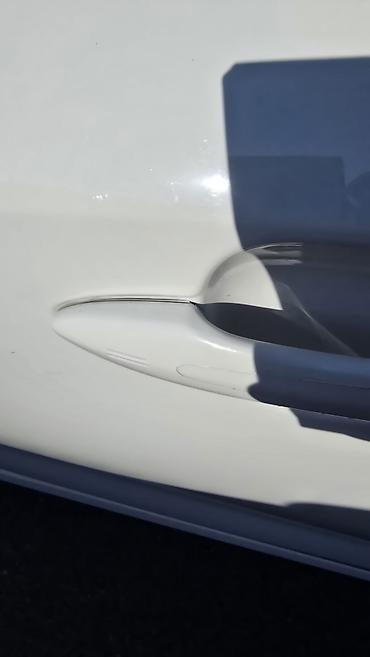 Toyota: Toyota Corolla: 2023 г., 1.8 л, Вариатор, Гибрид, Седан — 6