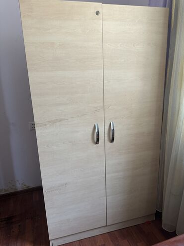 İşlənmiş, Düz dolab, Qarderob, paltar dolabı