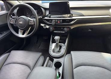 Kia: Kia K3: 2018 г., 1.6 л, Бензин, Седан — 12