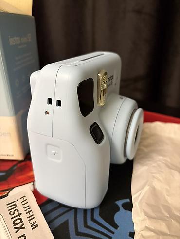 фотоаппарат смена: FUJIFILM instax mini SE — моментальная камера (цвет: Blue). Ни разу — 7