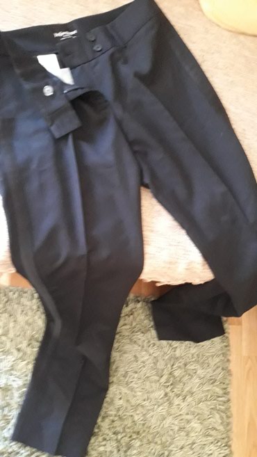 Original yves saint laurent - Srbija: Yves Saint Laurent ORIGINAL pantalone vel.38 .NOVE .Klasicne crne
