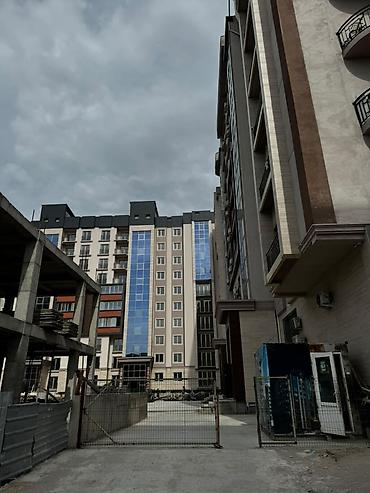 Продажа квартир: 4 комнаты, 130 м², Ак-Кеме Элитка, 3 этаж, ПСО (под самоотделку) — 2