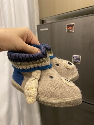 детская обувь взрослых: Uşaq ev ayaqqabısı (çorabı tipli) - Model: yumşaq ev terlikləri - at lalafo.az детская обувь взрослых: Uşaq ev ayaqqabısı (çorabı tipli) - Model: yumşaq ev terlikləri -