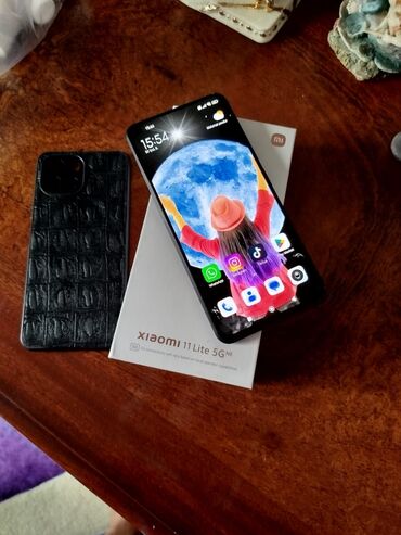 kompüter ram: Xiaomi 11 Lite, 128 ГБ, 
 Отпечаток пальца, Face ID, С документами