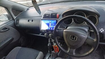 Honda: Honda Fit: 2003 г., 1.3 л, Автомат, Бензин, Хэтчбэк