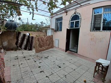 20 yanvarda evler: 3 otaqlı, 200 kv. m, Yeni təmirli