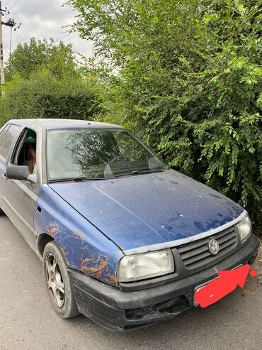 купить резину на ниву: Volkswagen Vento: 1995 г., 1.8 л, Автомат, Бензин, Седан