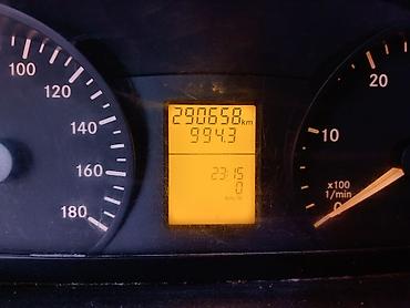Легкий грузовой транспорт: Легкий грузовик, Mercedes-Benz — 12