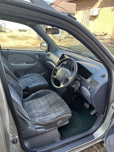 corolla runx: Toyota Raum: 1997 г., Автомат, Бензин, Минивэн — 8