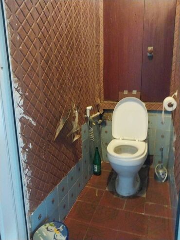 Uzunmüddətli kirayə mənzillər: Qaraçuxur qəsəbəsində 146 nömrəli tam orta məktəbin yaxınlığında — 7