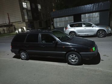 пасат унерсал: Volkswagen Passat: 1993 г., 1.8 л, Механика, Бензин, Универсал