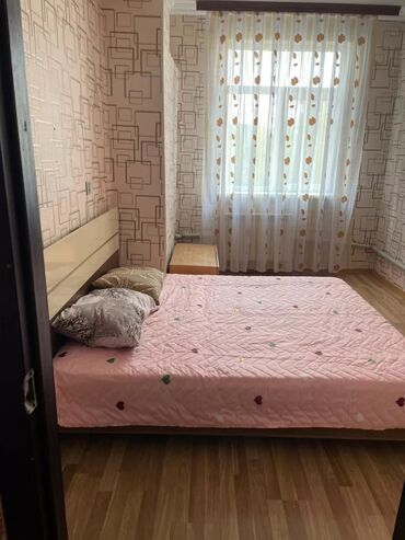 Həyət evləri və villaların satışı: İki mərtəbəli fərdi yaşayış evi . Ailəyə kirayə verilir - Planlama — 11