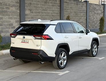 дачики: Toyota RAV4: 2020 г., 2.5 л, Гибрид — 5