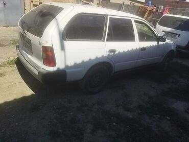 меняю дом на авто: Toyota Corolla: 1995 г., 1.5 л, Автомат, Бензин, Универсал