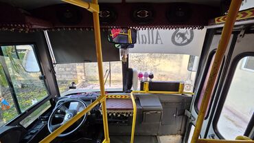 Isuzu: Isuzu midibus – Ecobus kuzov Xüsusiyyətlər: - Marka/model: Isuzu — 13