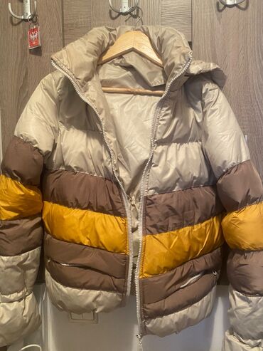 Nova jakna zimska sa etiketom akcija samo 2500 din plus pokloni gratis