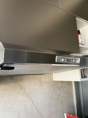 aspirator kömürlü: Hotpoint Ariston mətbəx aspiratoru 0 qoxu ve minimalistik dizayn. - — 1