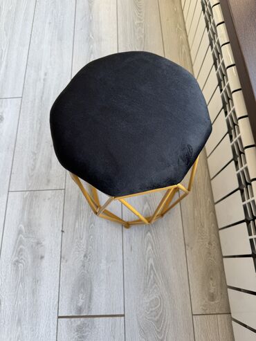 Пуфики: Повторно поступили стул пуфики,,,качество очень высокая,,,ткань — 6